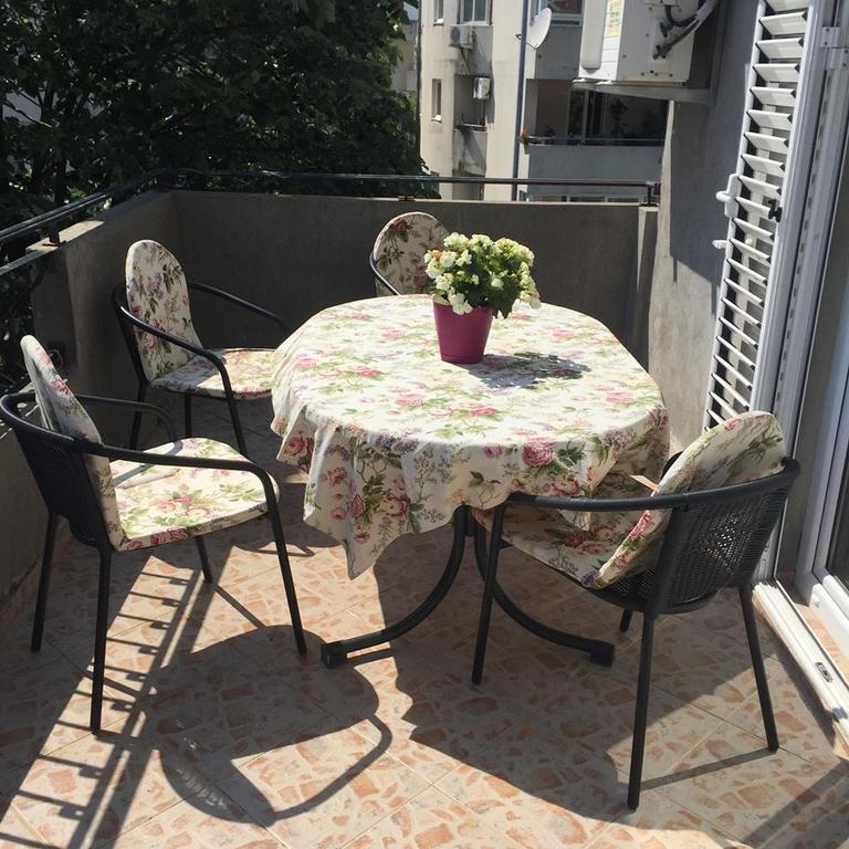 Apartments Sim Budva Eksteriør bilde